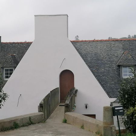 Moulin De Brezal Et Etang A 20 Minute De La Mer Plounéventer Eksteriør billede